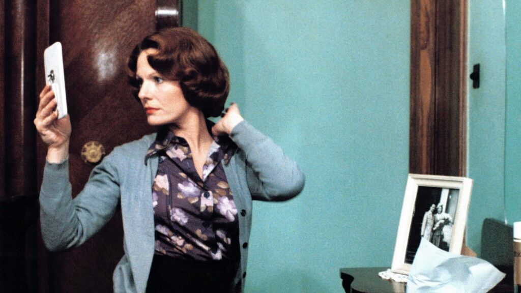 Image from the movie "Jeanne Dielman, 23, quai du Commerce, 1080 Bruxelles"