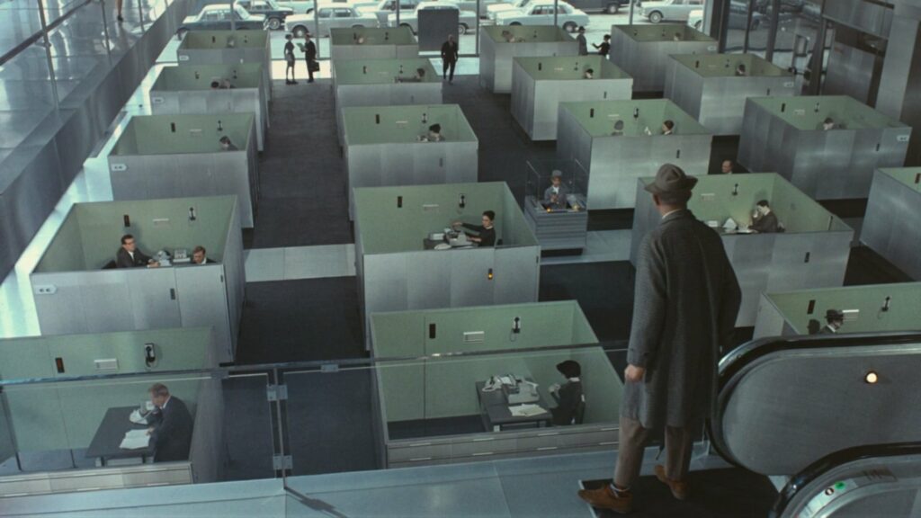 Image from the movie "PlayTime"