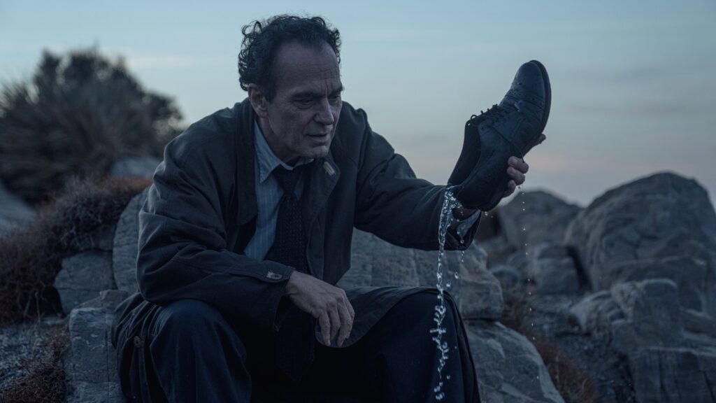 Image from the movie "Close Your Eyes"