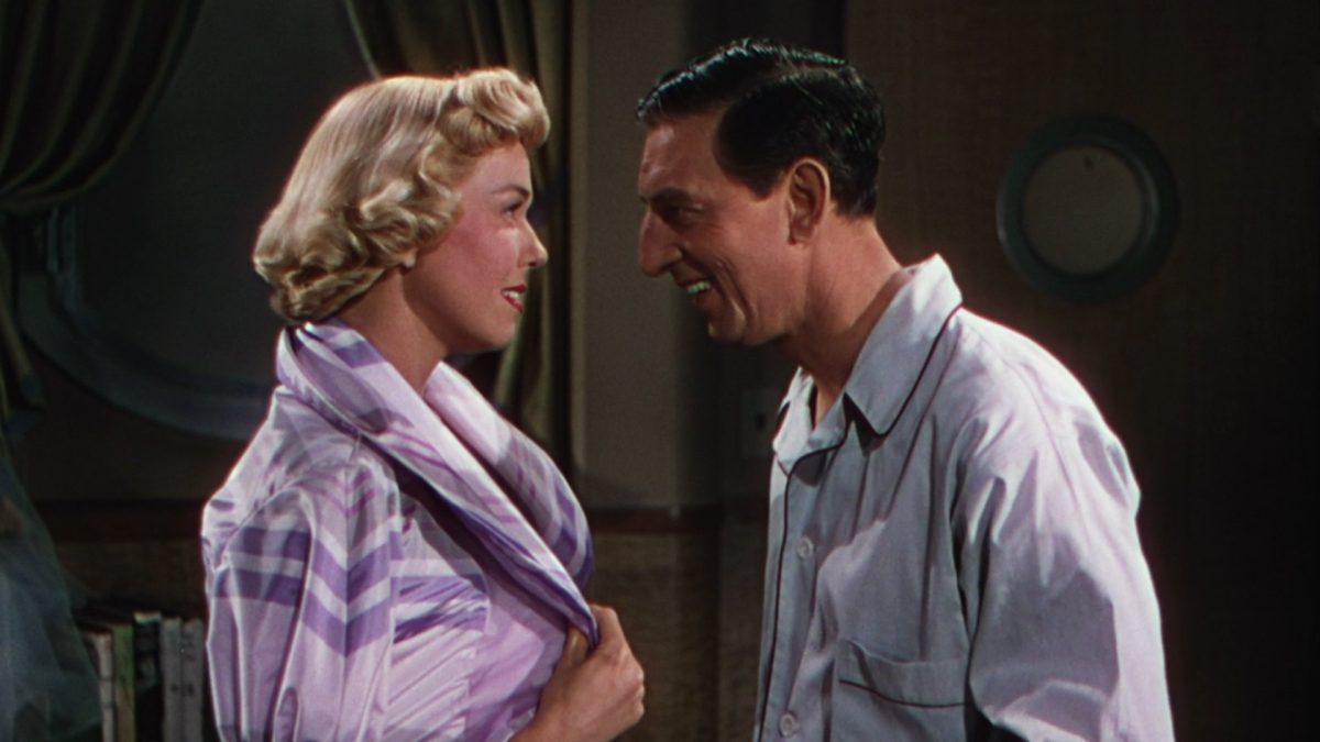 Image from the movie "April in Paris"